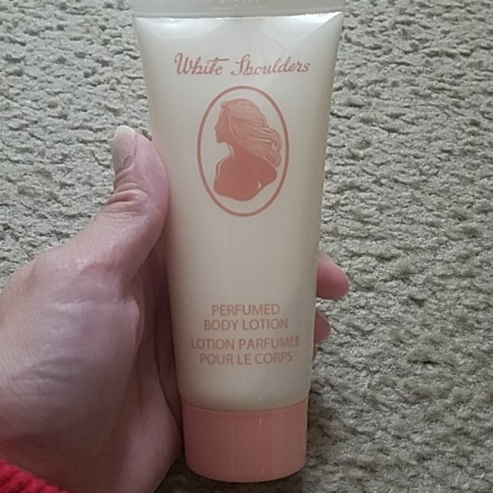 White Shoulders Perfumed Body Lotion